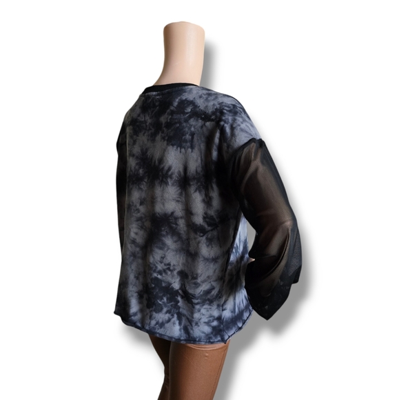 HOT TOPIC Ladies Gray & Black Mesh Sleeve Tie Dye Sweatshirt - Picture 10 of 16
